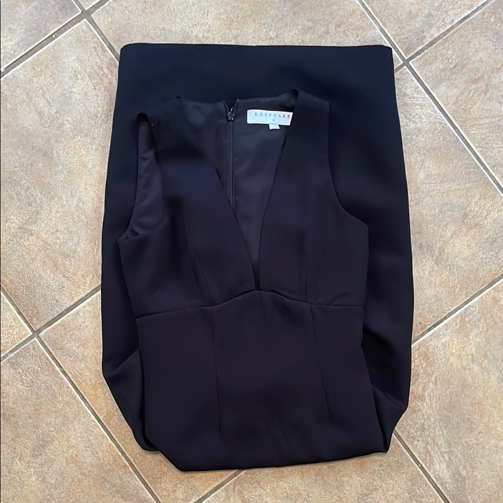 Black Sleeveless Dress